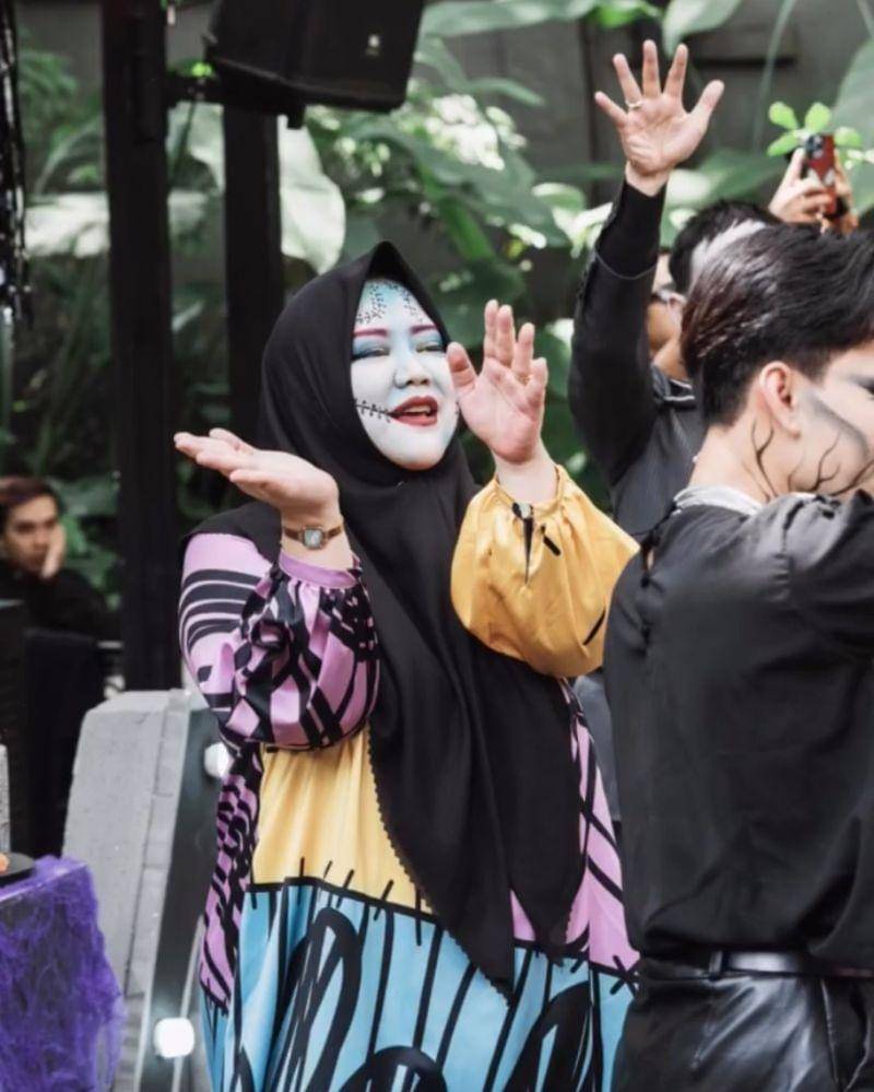 Instagram.com/risa_saraswati